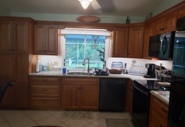 Kitchen Remodeling - Cabinet Installation